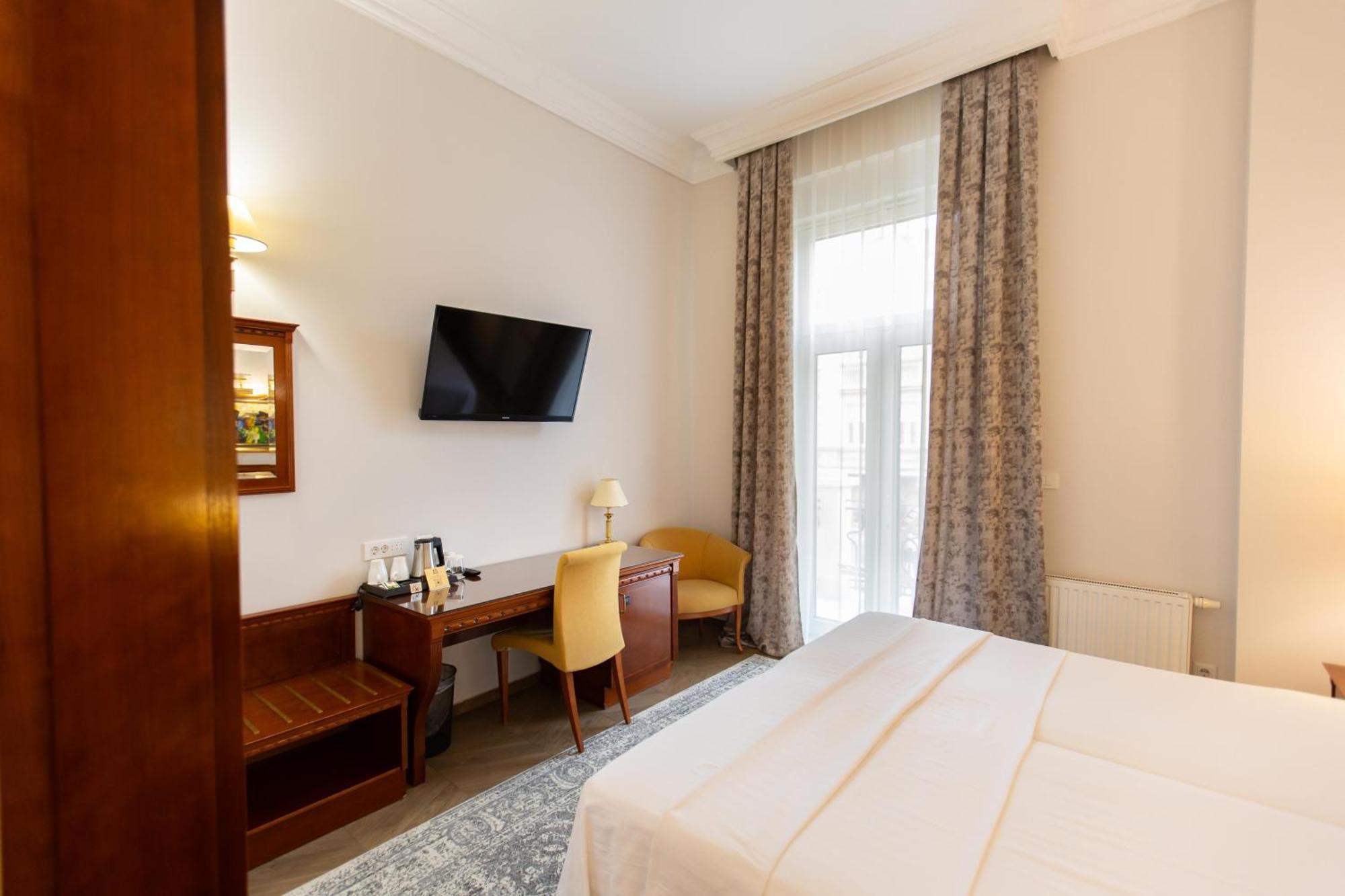 Hotel Waldinger Osijek Luaran gambar