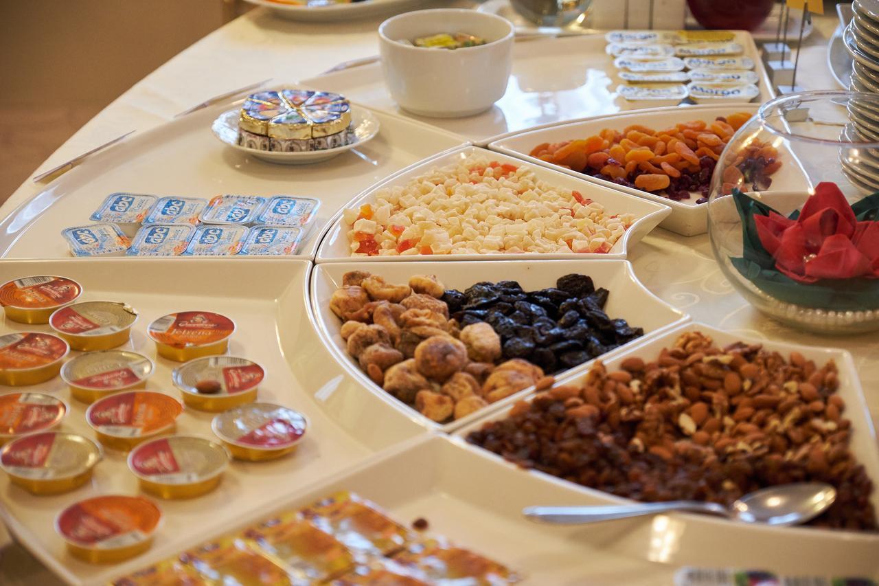 Hotel Waldinger Osijek Luaran gambar