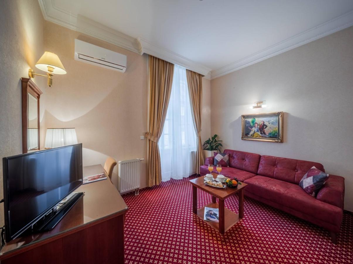 Hotel Waldinger Osijek Luaran gambar